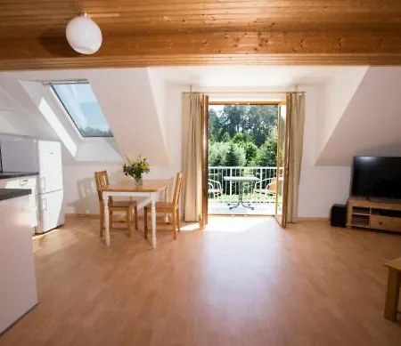 Ferienhaus-park Brennickenswerder База отдыха Лихен