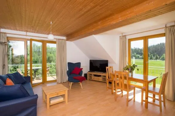 Ferienhaus-park Brennickenswerder * Lychen