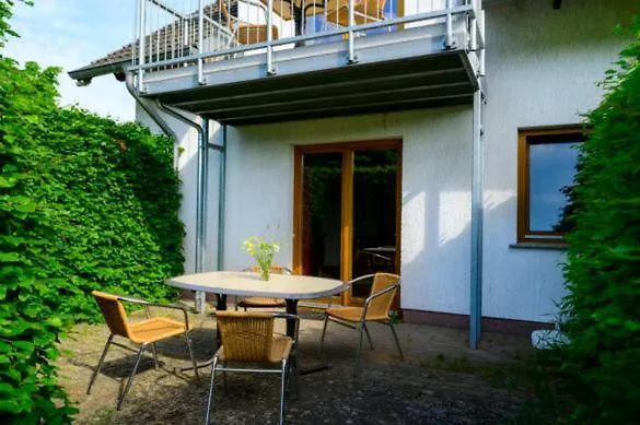 Ferienhaus-park Brennickenswerder 假日公园 *