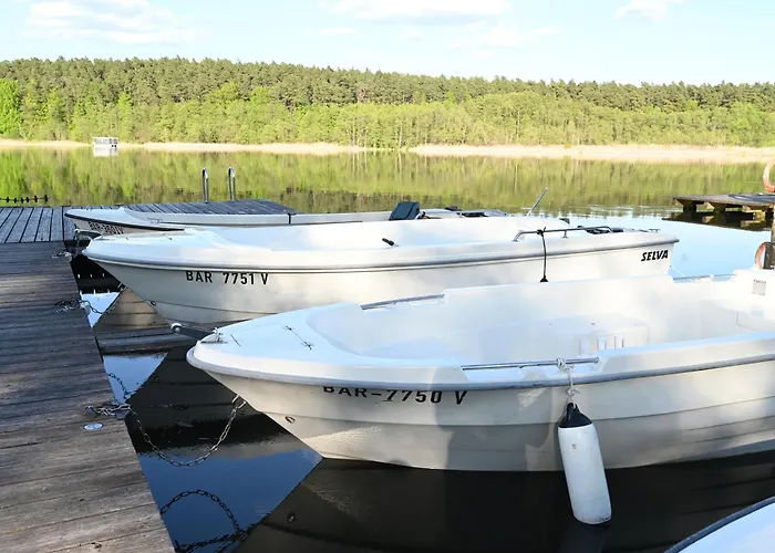 Ferienhaus-park Brennickenswerder 利兴